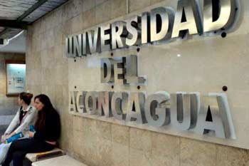 Universidad de Aconcagua, Temuco, Chile